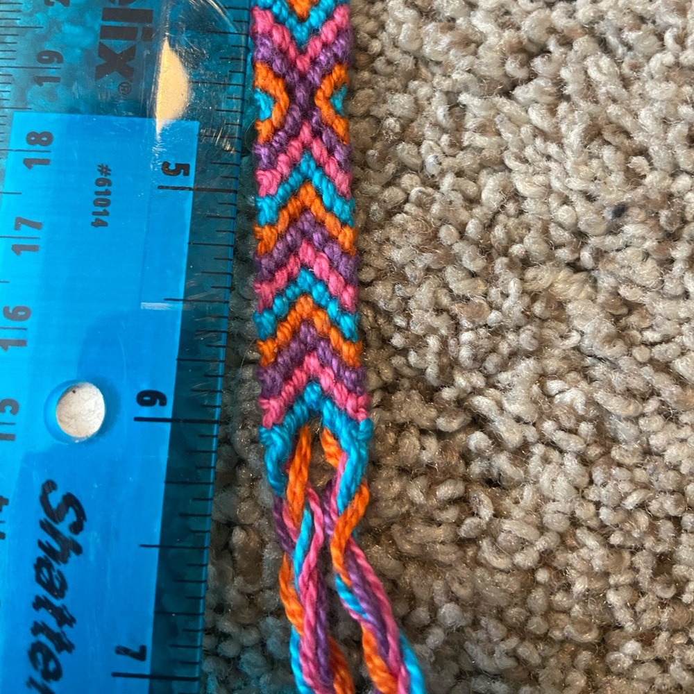 Chevron Bracelet With Inversion - Picture 2 of 2